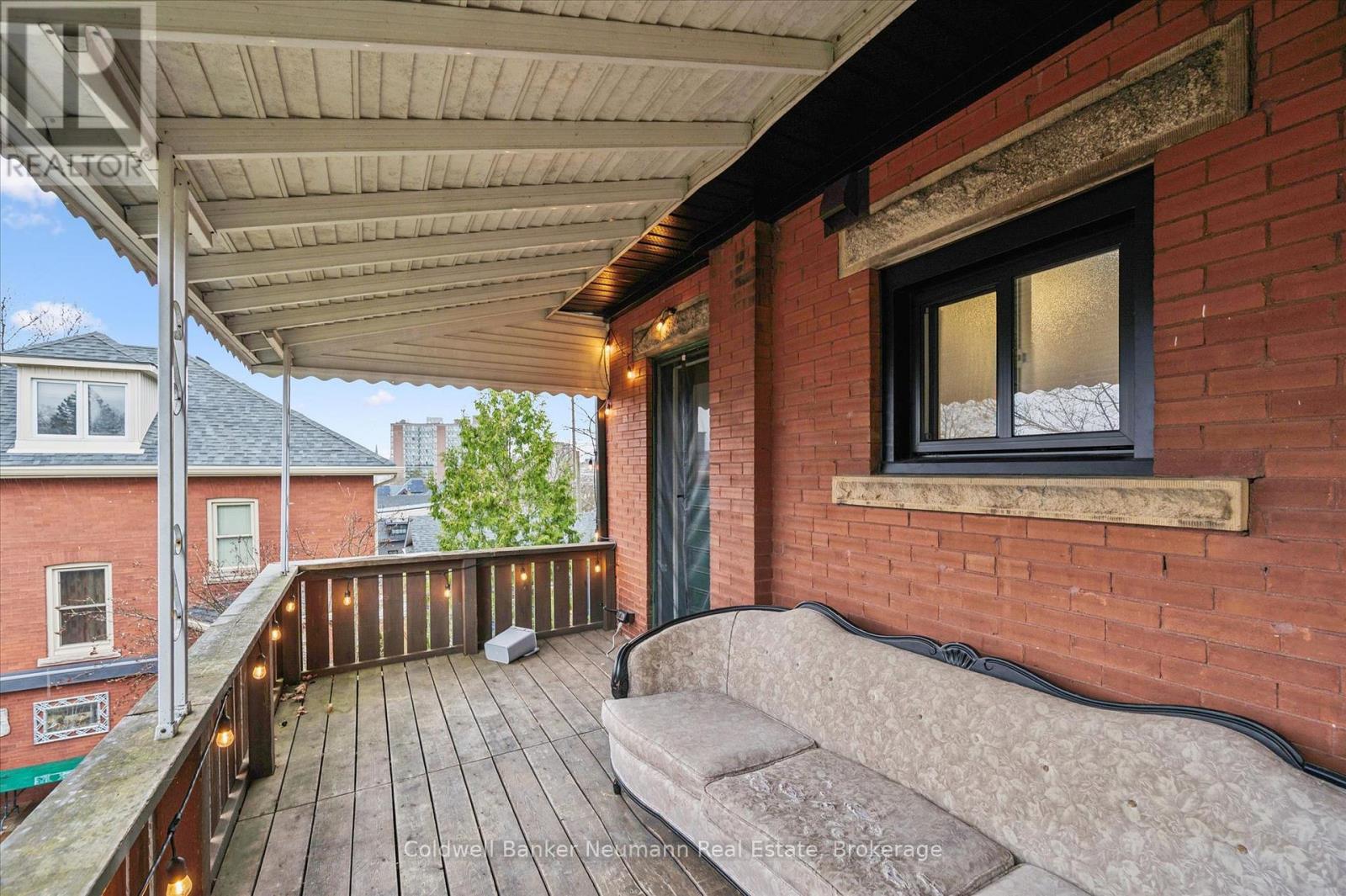 45 Paisley Street, Guelph, Ontario  N1H 2N7 - Photo 6 - X13012814