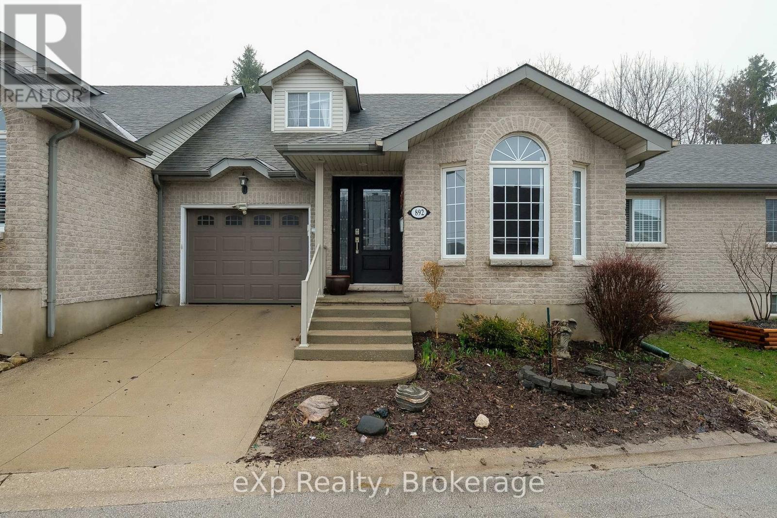 892 9TH AVENUE A E, Owen Sound, Ontario