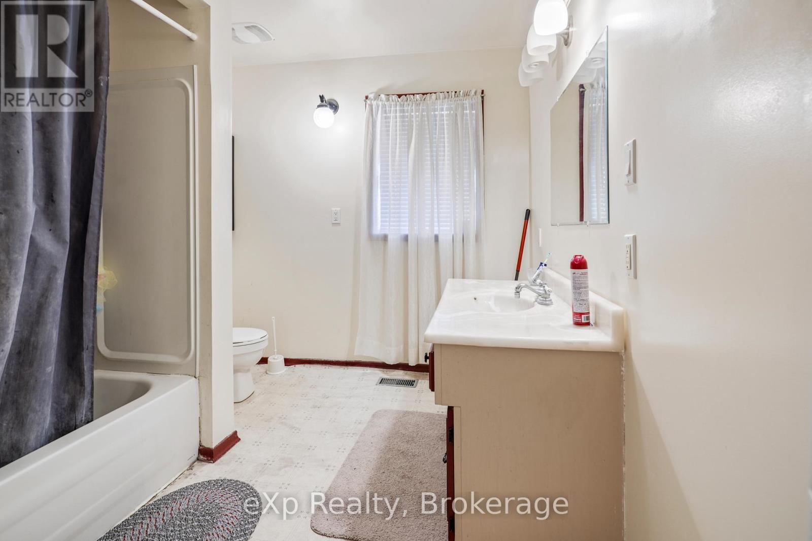 43645 Newry Road, Huron East, Ontario  N0G 1H0 - Photo 17 - X13012876