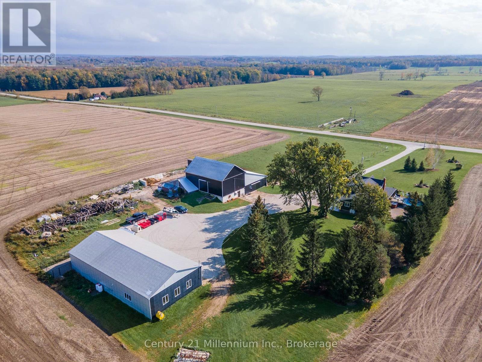 121097 12 Side Road, Georgian Bluffs, Ontario  N0H 2N0 - Photo 10 - X13012906