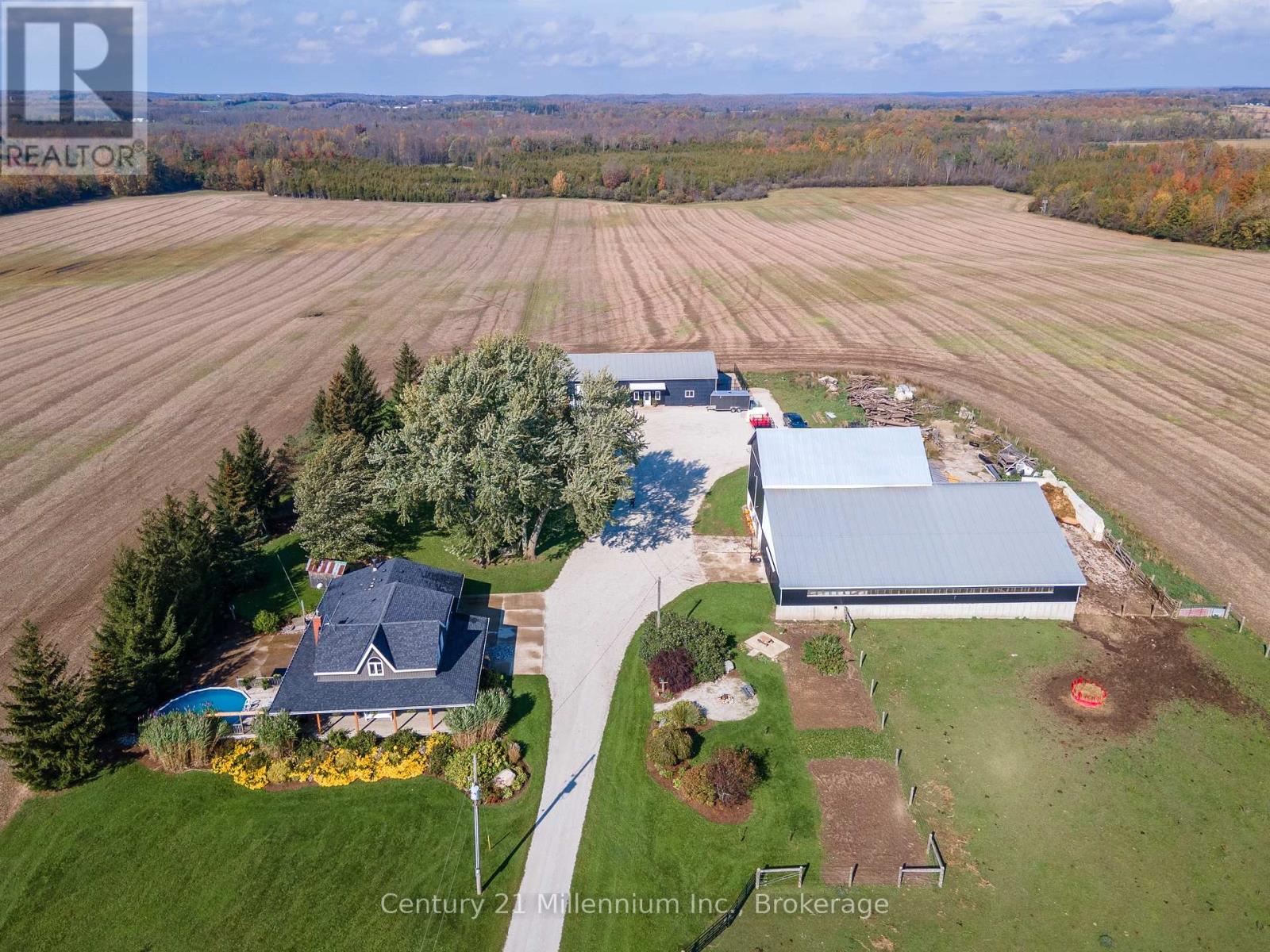 121097 12 Side Road, Georgian Bluffs, Ontario  N0H 2N0 - Photo 11 - X13012906