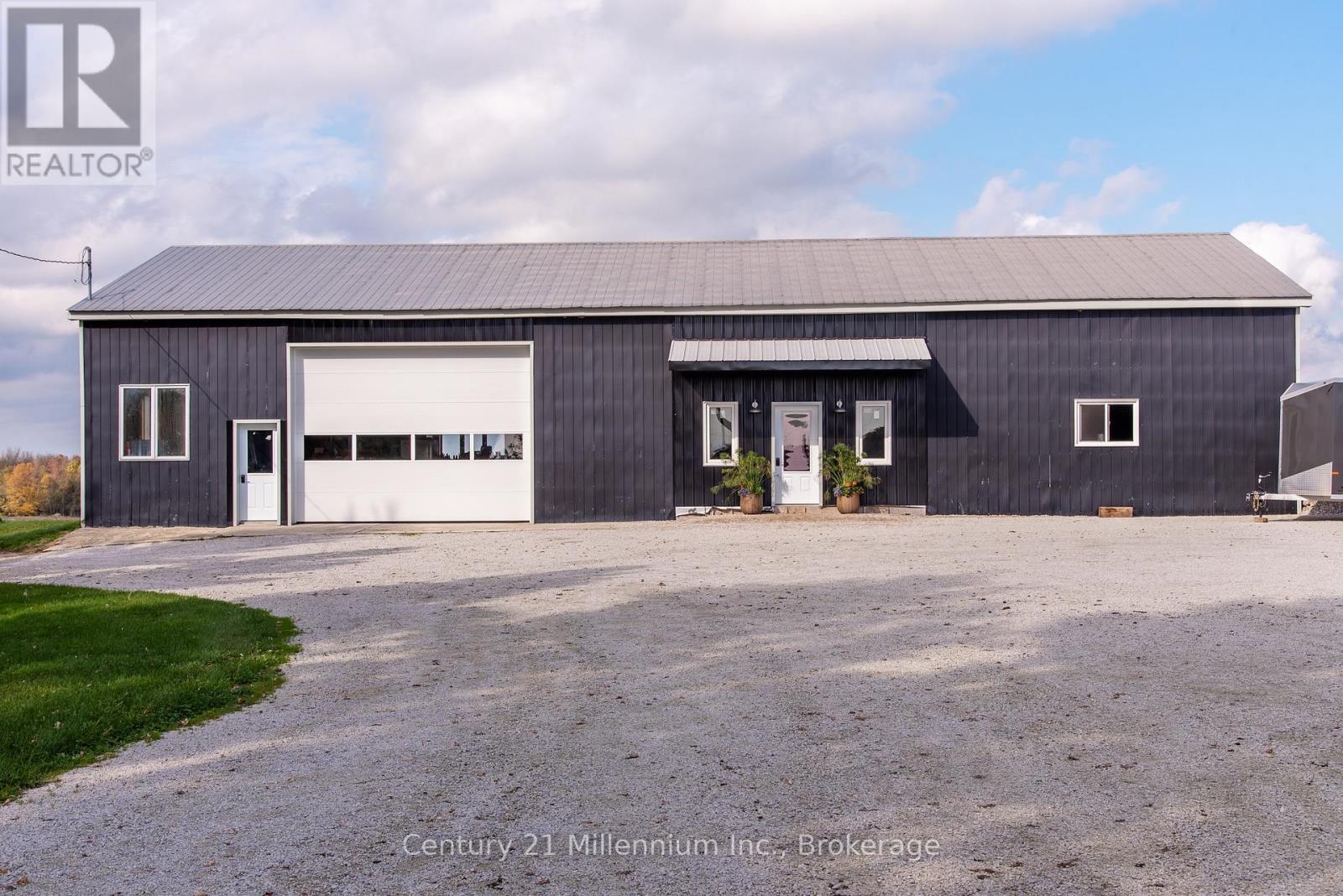 121097 12 Side Road, Georgian Bluffs, Ontario  N0H 2N0 - Photo 19 - X13012906