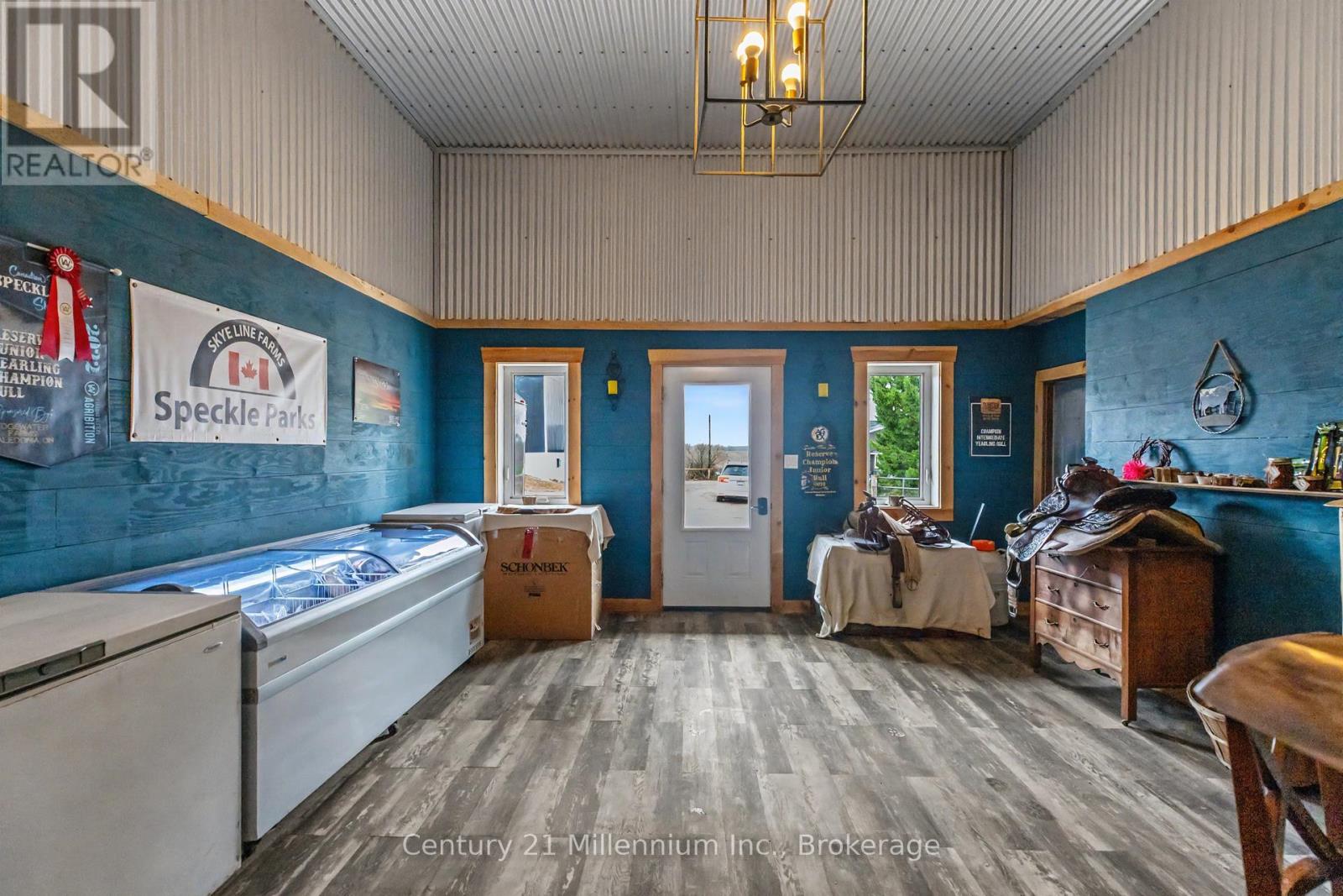 121097 12 Side Road, Georgian Bluffs, Ontario  N0H 2N0 - Photo 23 - X13012906