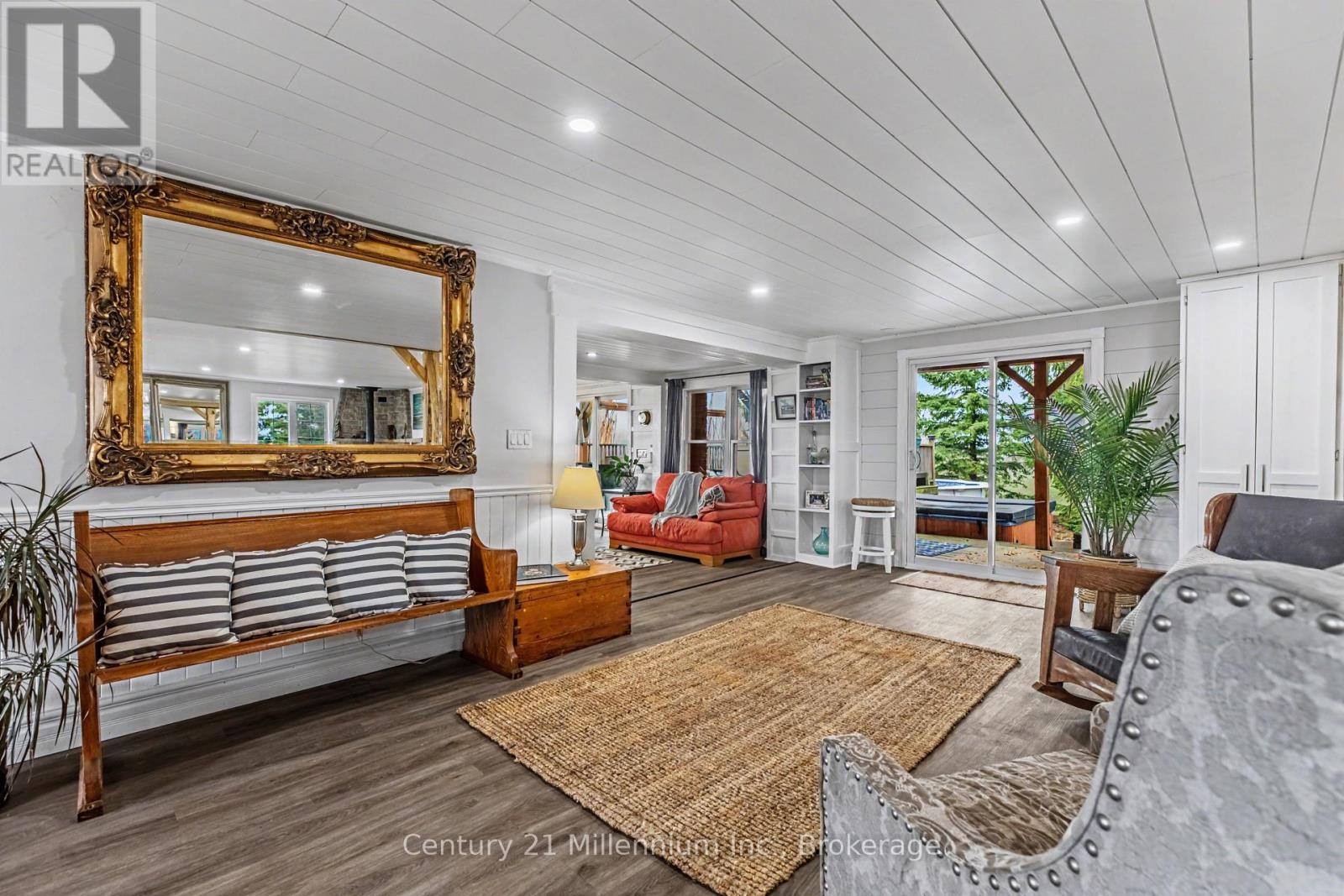 121097 12 Side Road, Georgian Bluffs, Ontario  N0H 2N0 - Photo 30 - X13012906