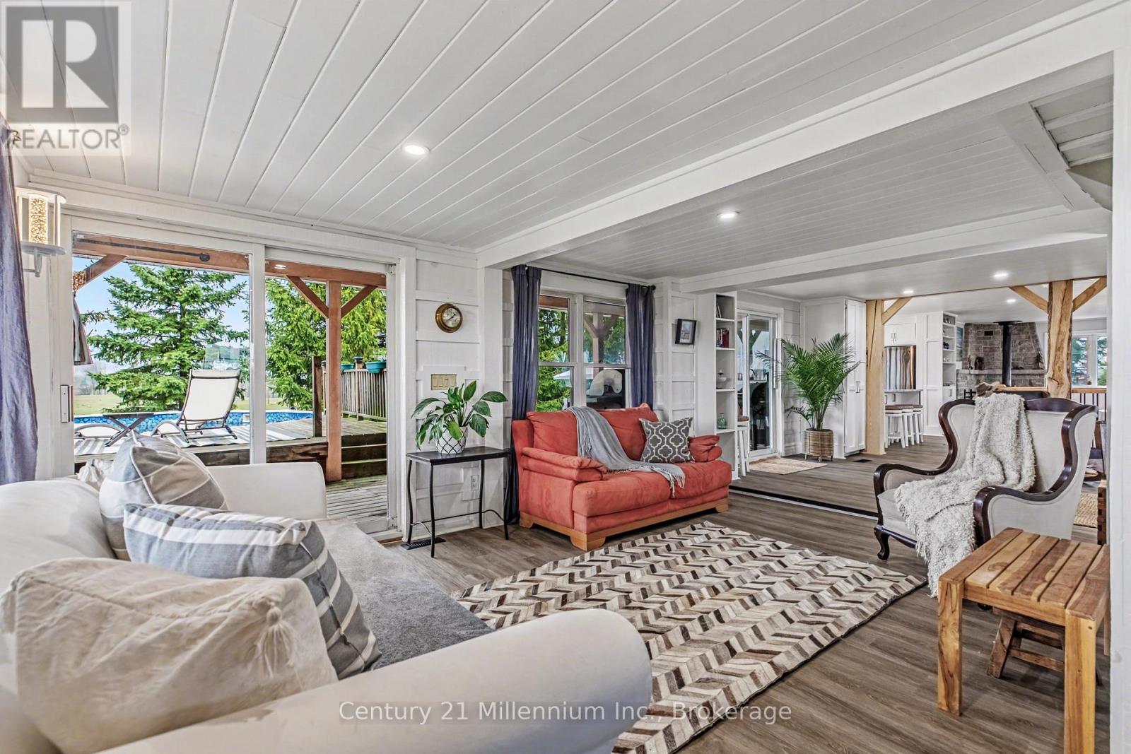 121097 12 Side Road, Georgian Bluffs, Ontario  N0H 2N0 - Photo 33 - X13012906