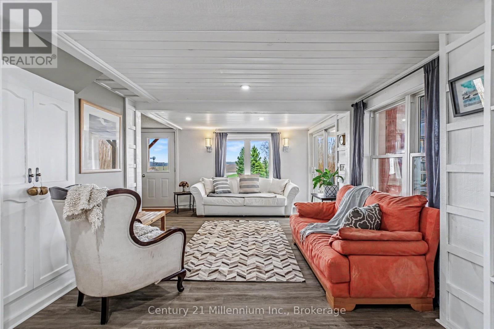 121097 12 Side Road, Georgian Bluffs, Ontario  N0H 2N0 - Photo 34 - X13012906