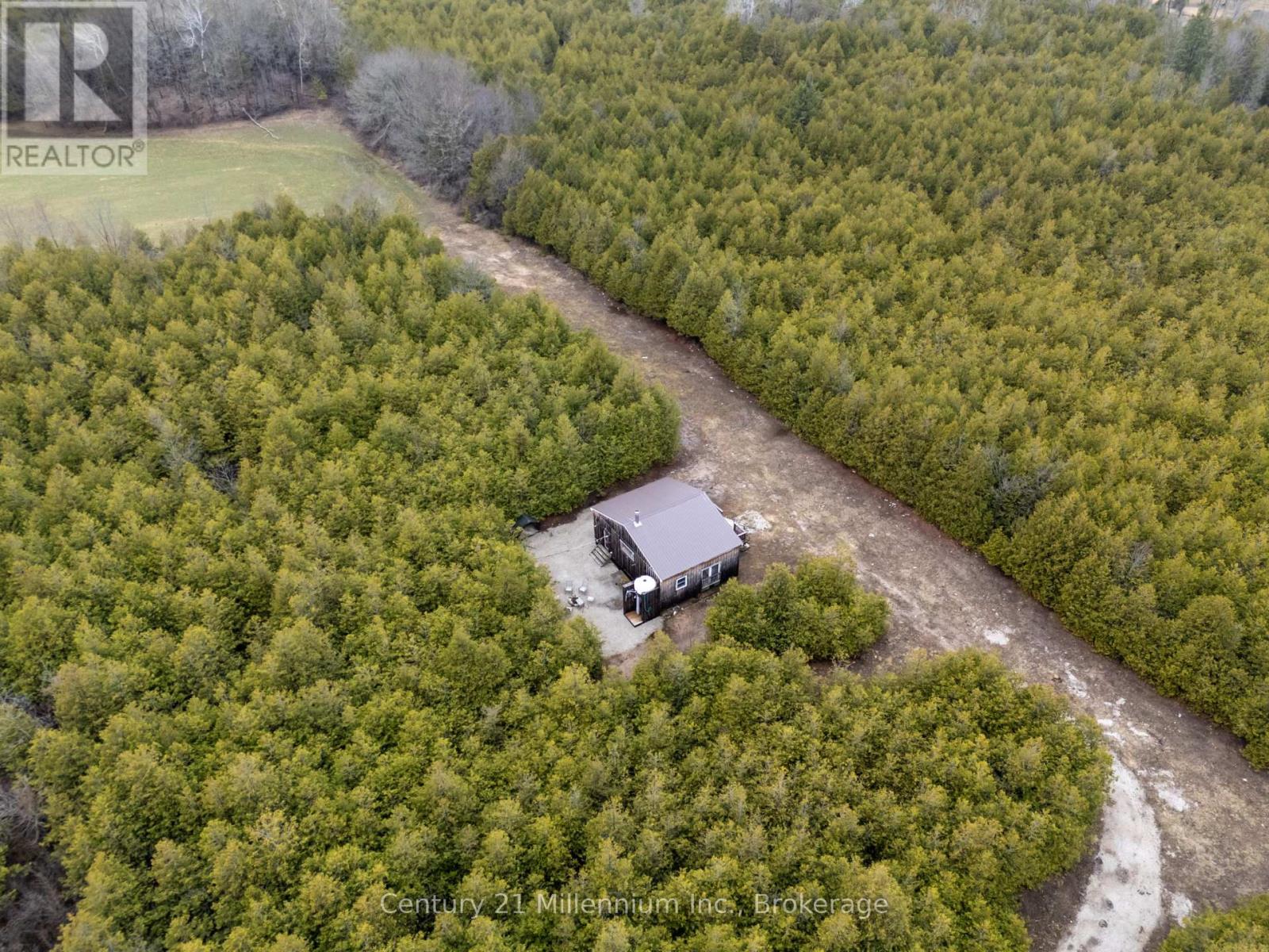 121097 12 Side Road, Georgian Bluffs, Ontario  N0H 2N0 - Photo 44 - X13012906