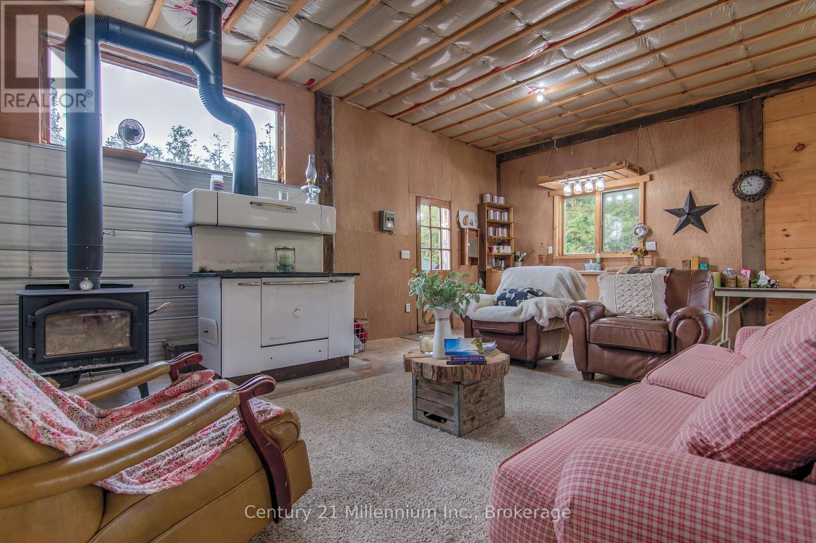 121097 12 Side Road, Georgian Bluffs, Ontario  N0H 2N0 - Photo 46 - X13012906