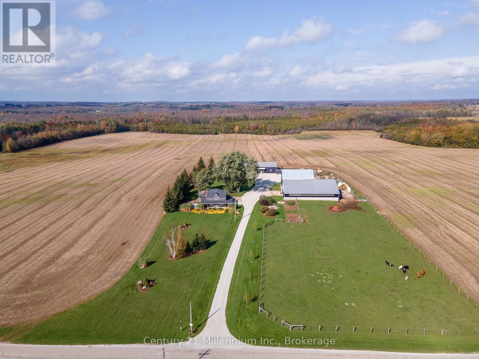 121097 12 Side Road, Georgian Bluffs, Ontario  N0H 2N0 - Photo 8 - X13012906