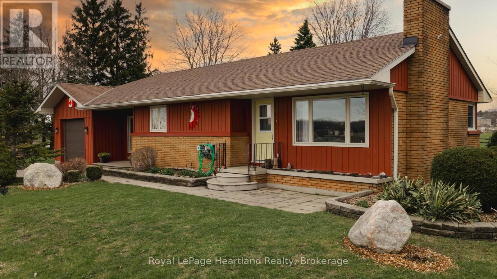 80308 Baseline Road, Central Huron, Ontario  N0M 1L0 - Photo 2 - X13012928