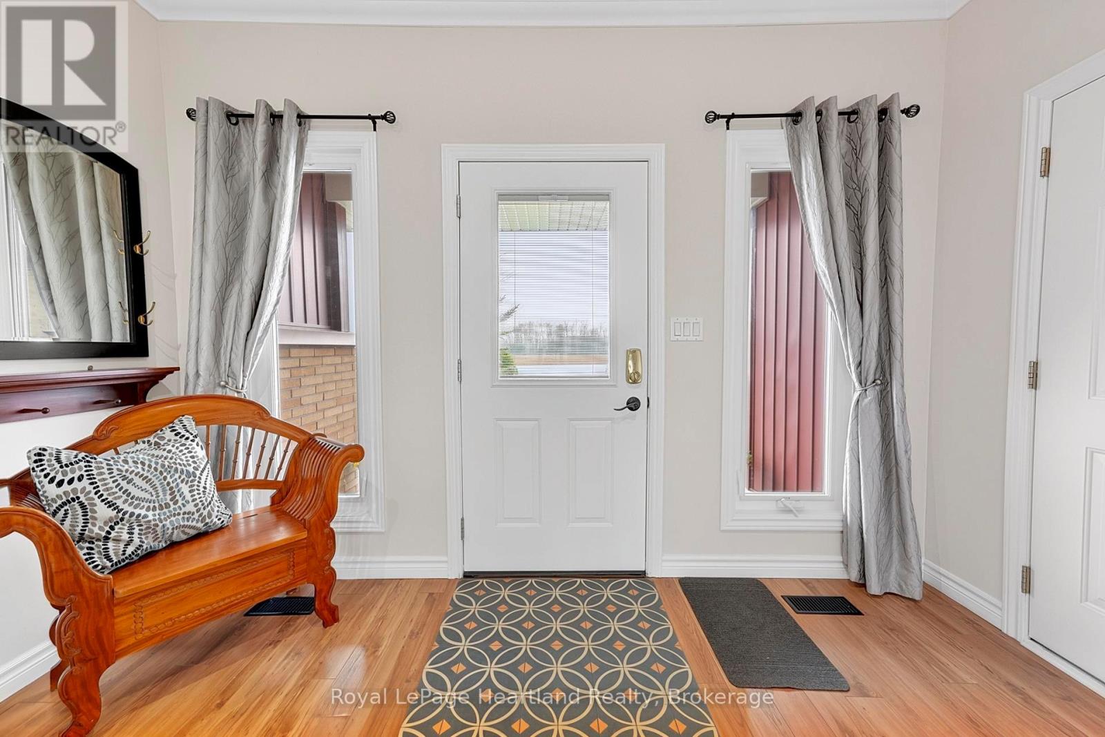 80308 Baseline Road, Central Huron, Ontario  N0M 1L0 - Photo 3 - X13012928