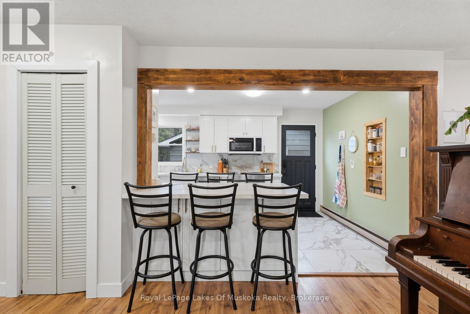 42 Riverside Drive, Huntsville, Ontario  P1H 1R6 - Photo 15 - X13012948