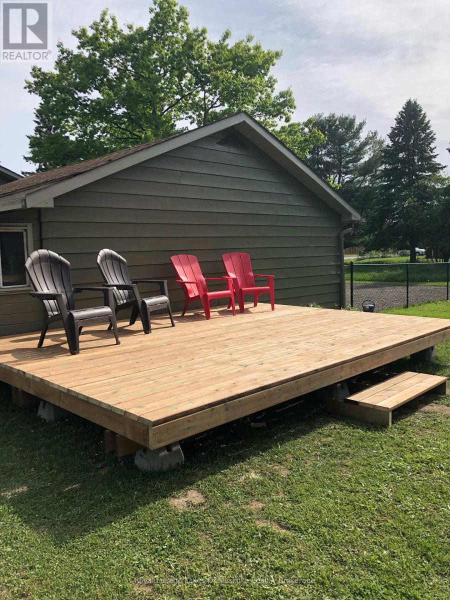 42 Riverside Drive, Huntsville, Ontario  P1H 1R6 - Photo 30 - X13012948