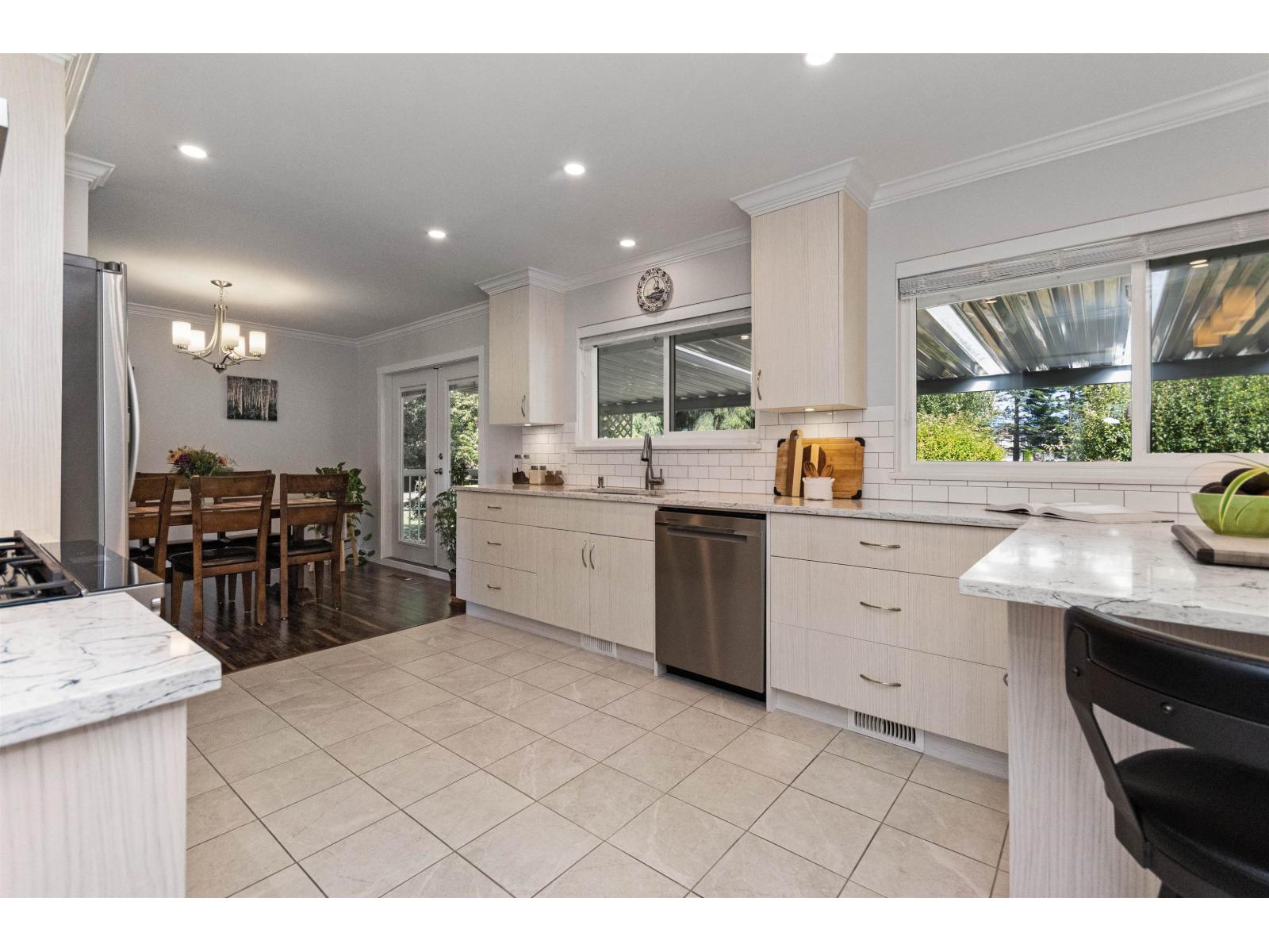 10070 Bonavista Street, Fairfield Island, Chilliwack, British Columbia  V2P 5B9 - Photo 9 - R3112296