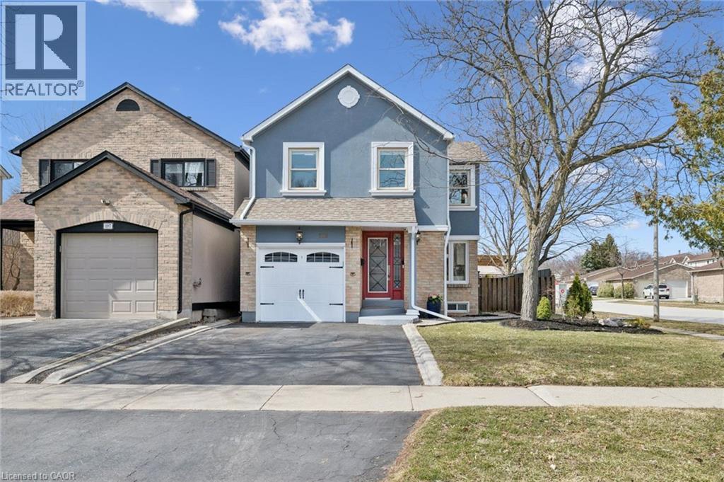 395 Maidstone Crescent, Oakville, Ontario  L6M 1C1 - Photo 2 - 40810257