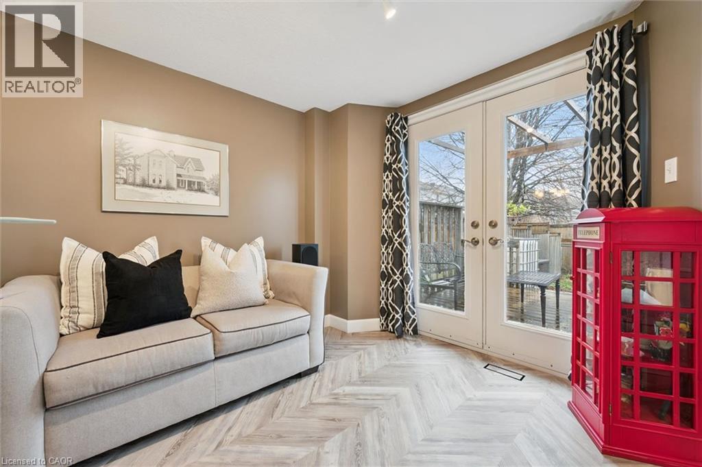 254 Auburn Drive, Waterloo, Ontario  N2K 3Z4 - Photo 10 - 40821758