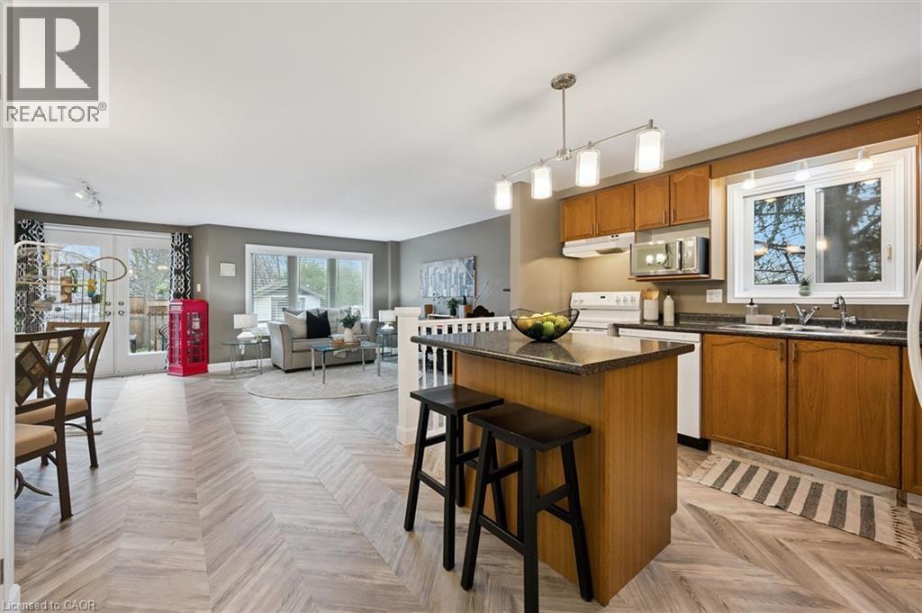 254 Auburn Drive, Waterloo, Ontario  N2K 3Z4 - Photo 3 - 40821758