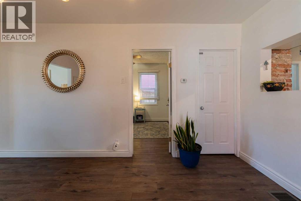 618 9 Street S, Lethbridge, Alberta  T1J 2L4 - Photo 12 - A2299083