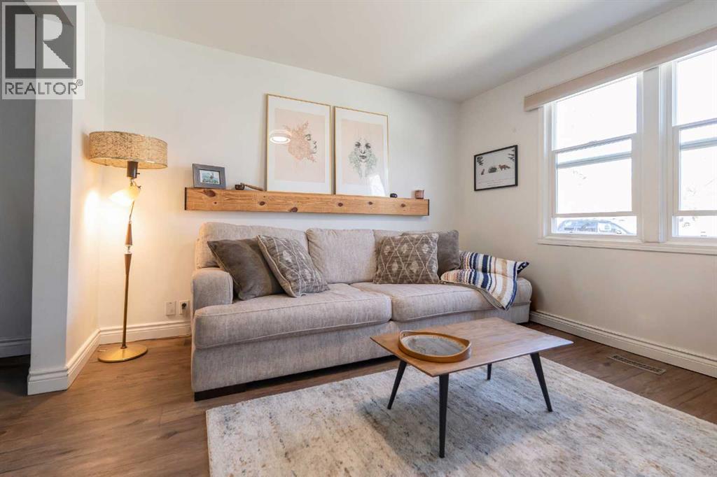 618 9 Street S, Lethbridge, Alberta  T1J 2L4 - Photo 5 - A2299083