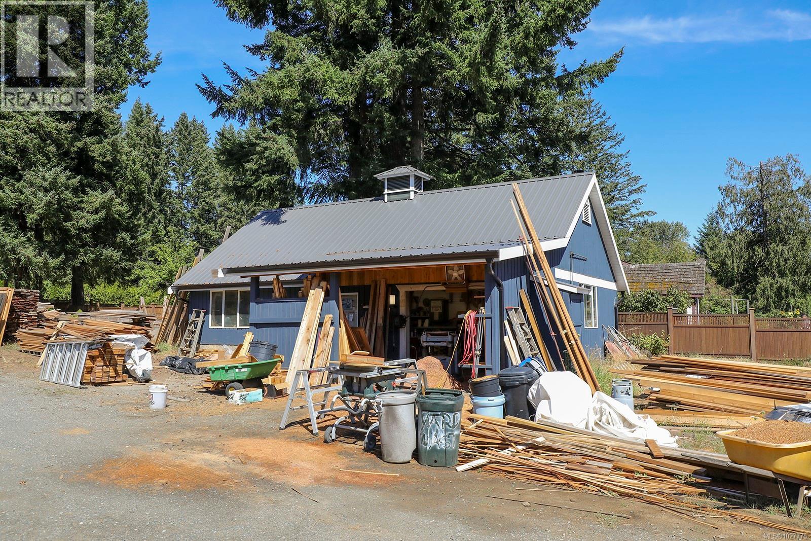 2099 Idiens Way, Comox, British Columbia  V9M 3Y9 - Photo 36 - 1027775