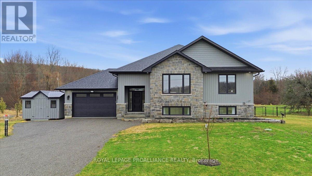 564 WILLETT ROAD, Belleville, Ontario