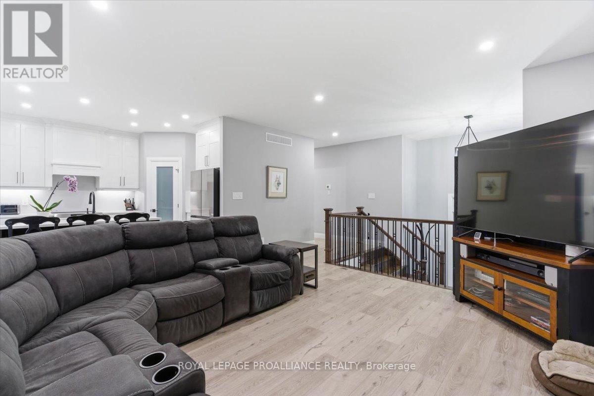 564 Willett Road, Belleville, Ontario  K0K 2Y0 - Photo 8 - X13012726