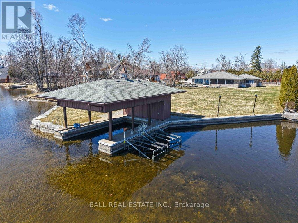 118 & 120 BOLTON STREET, kawartha lakes (bobcaygeon), Ontario