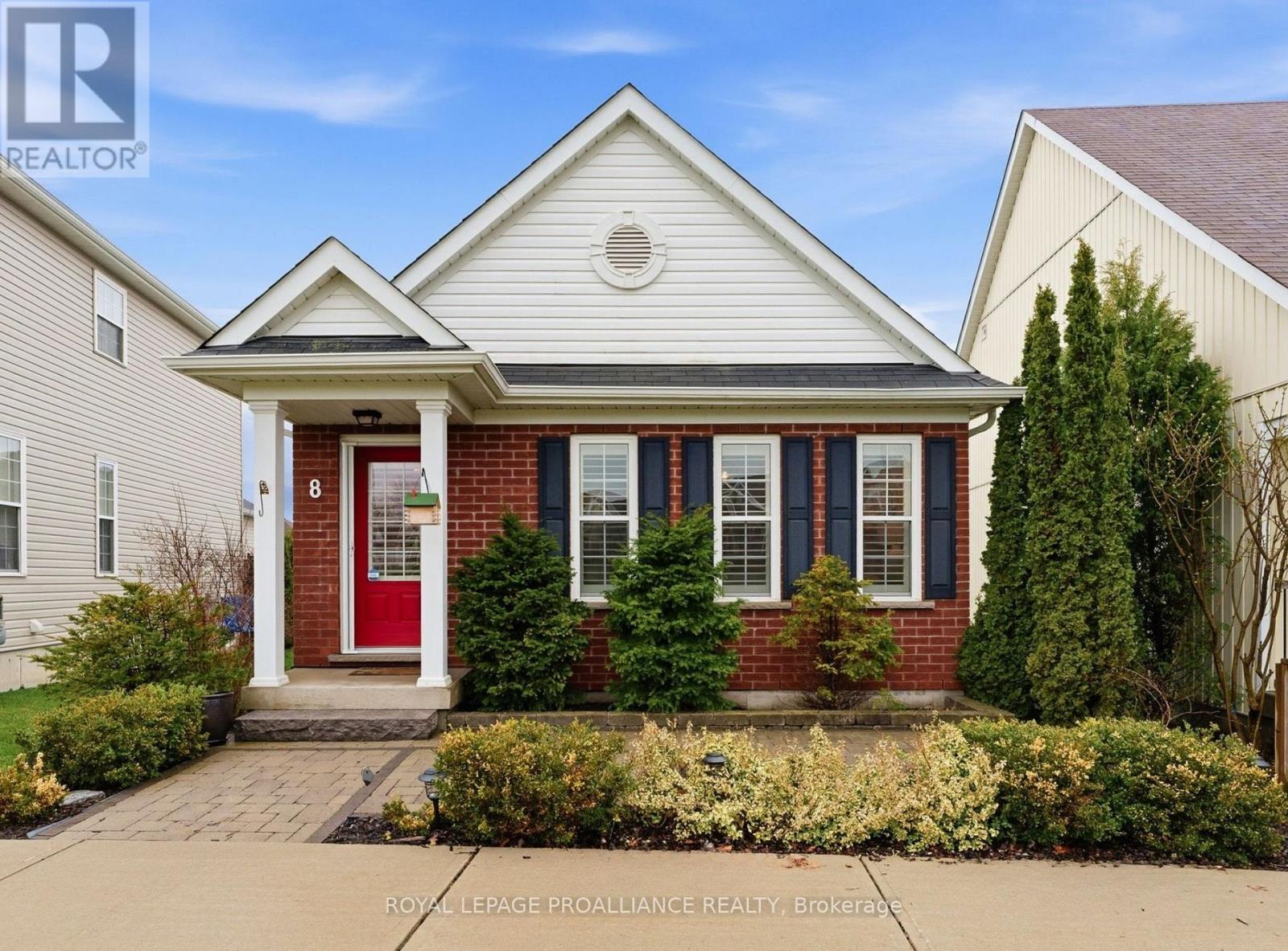 8 BIGWOOD CRESCENT, port hope, Ontario