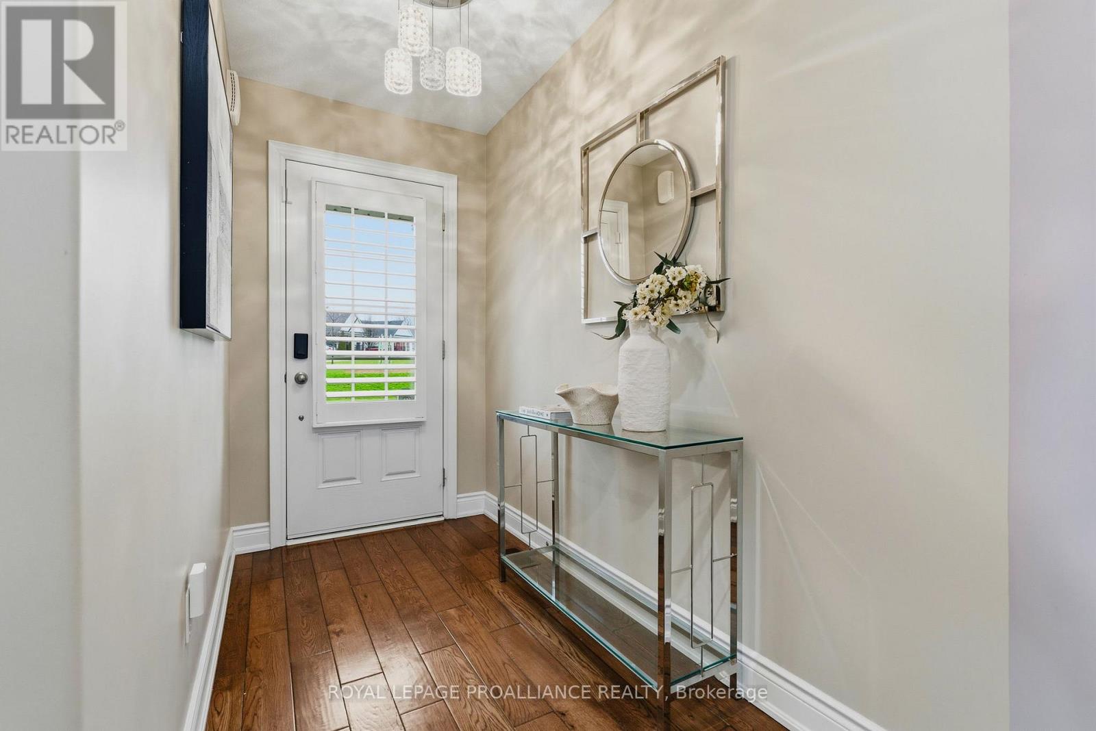 8 Bigwood Crescent, Port Hope, Ontario  L1A 0C8 - Photo 5 - X13012856