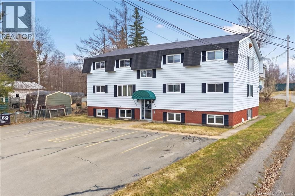 61 Drummond Street, Moncton, New Brunswick  E1A 2Z3 - Photo 2 - NB137416