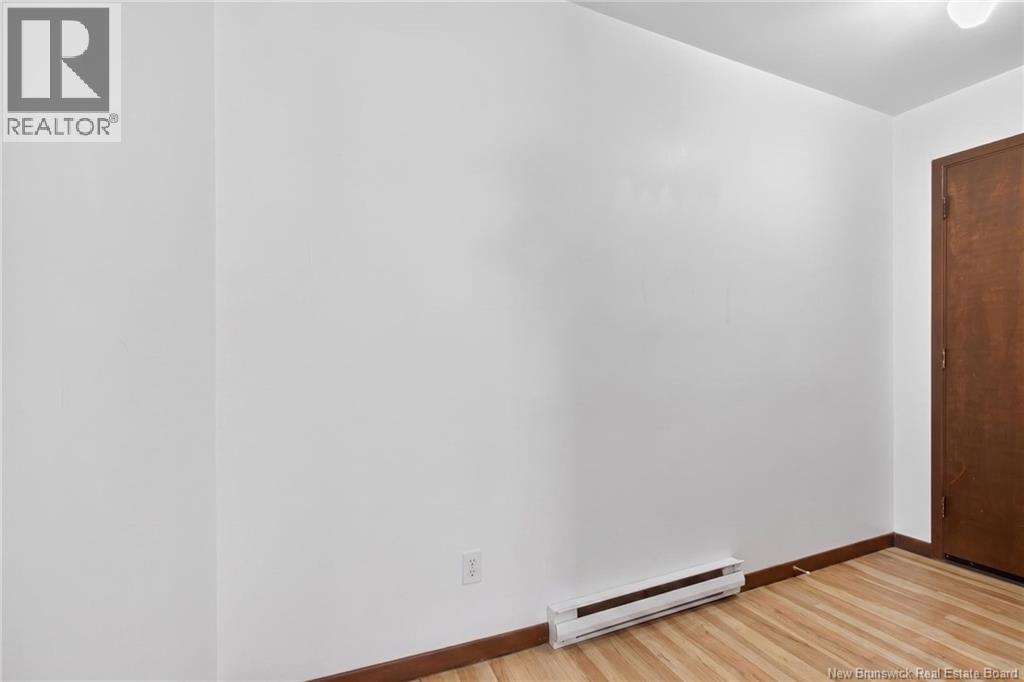 61 Drummond Street, Moncton, New Brunswick  E1A 2Z3 - Photo 13 - NB137416