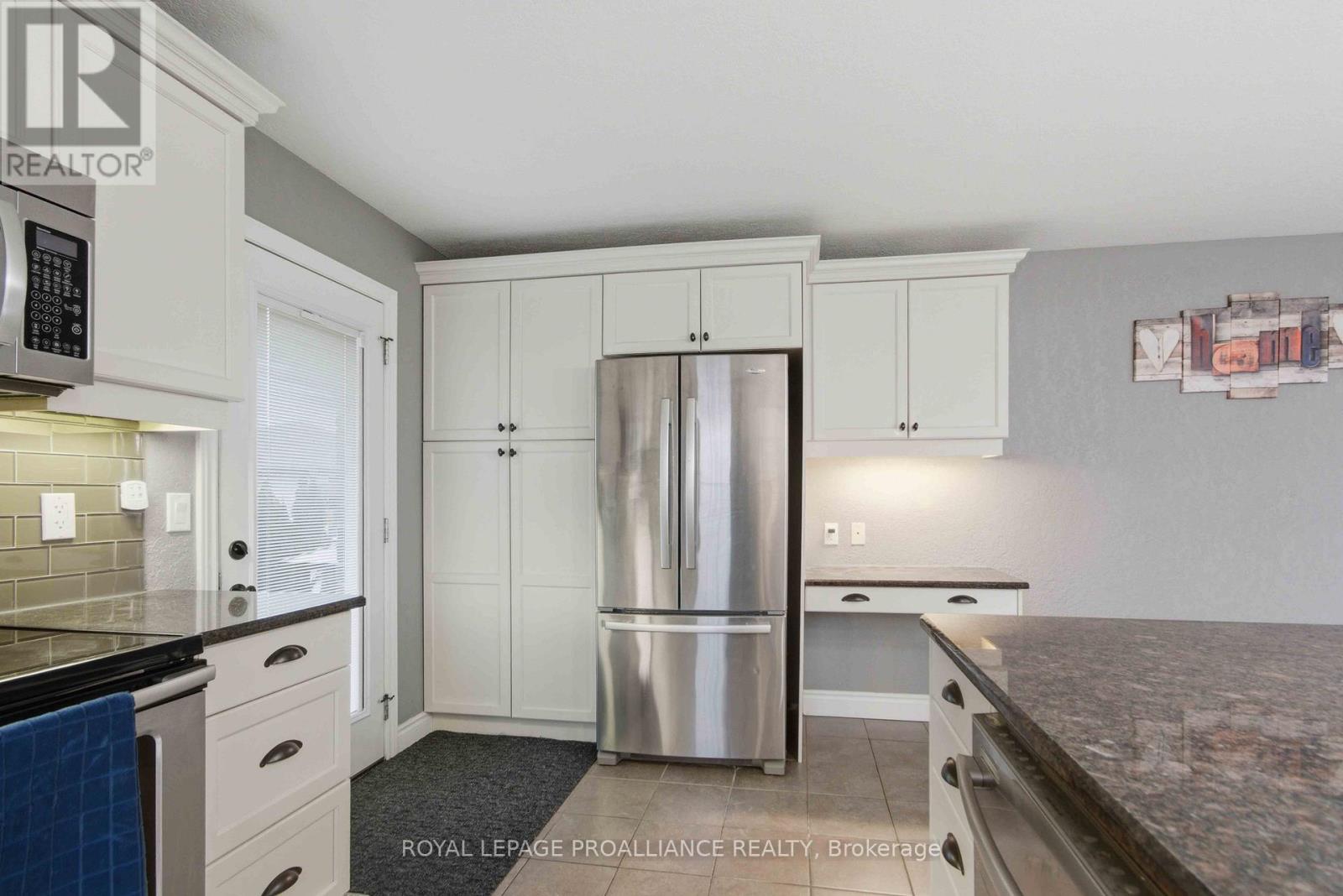 2 Freedom Crescent, Quinte West (Sidney Ward), Ontario  K8V 0C1 - Photo 12 - X13012872