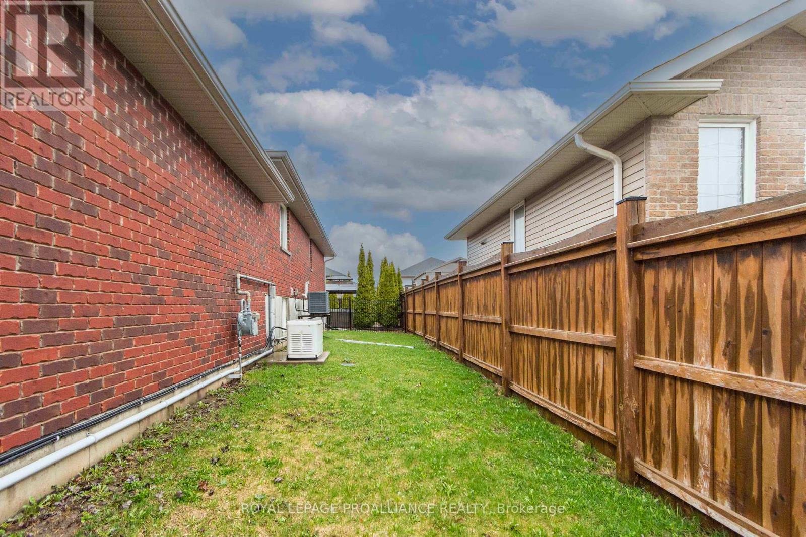 2 Freedom Crescent, Quinte West (Sidney Ward), Ontario  K8V 0C1 - Photo 31 - X13012872