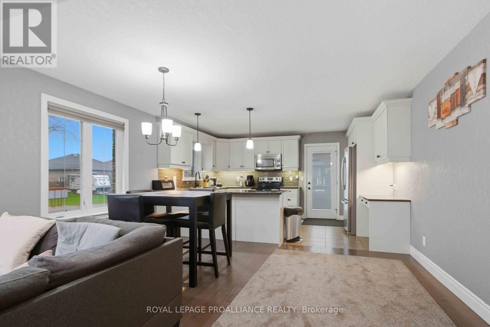 2 Freedom Crescent, Quinte West (Sidney Ward), Ontario  K8V 0C1 - Photo 7 - X13012872