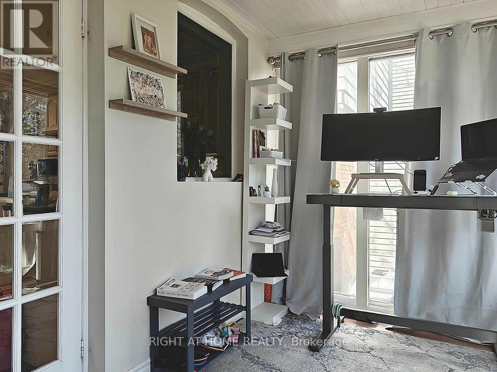 235 Soudan Avenue, Toronto, Ontario  M4S 1W2 - Photo 10 - C13012744