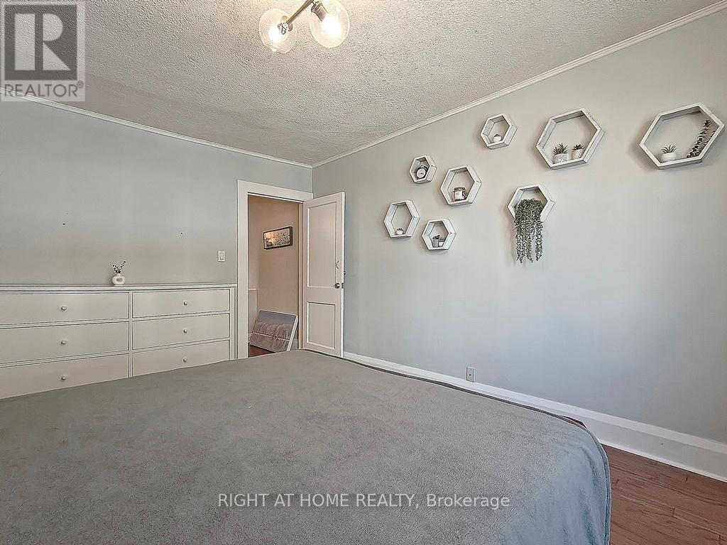 235 Soudan Avenue, Toronto, Ontario  M4S 1W2 - Photo 15 - C13012744