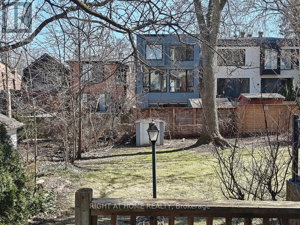 235 Soudan Avenue, Toronto, Ontario  M4S 1W2 - Photo 2 - C13012744