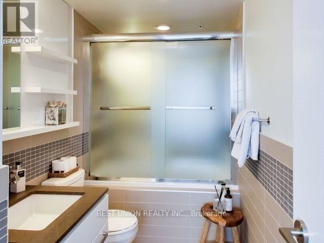 1502 - 295 Adelaide Street W, Toronto, Ontario  M5V 1P7 - Photo 14 - C13012776