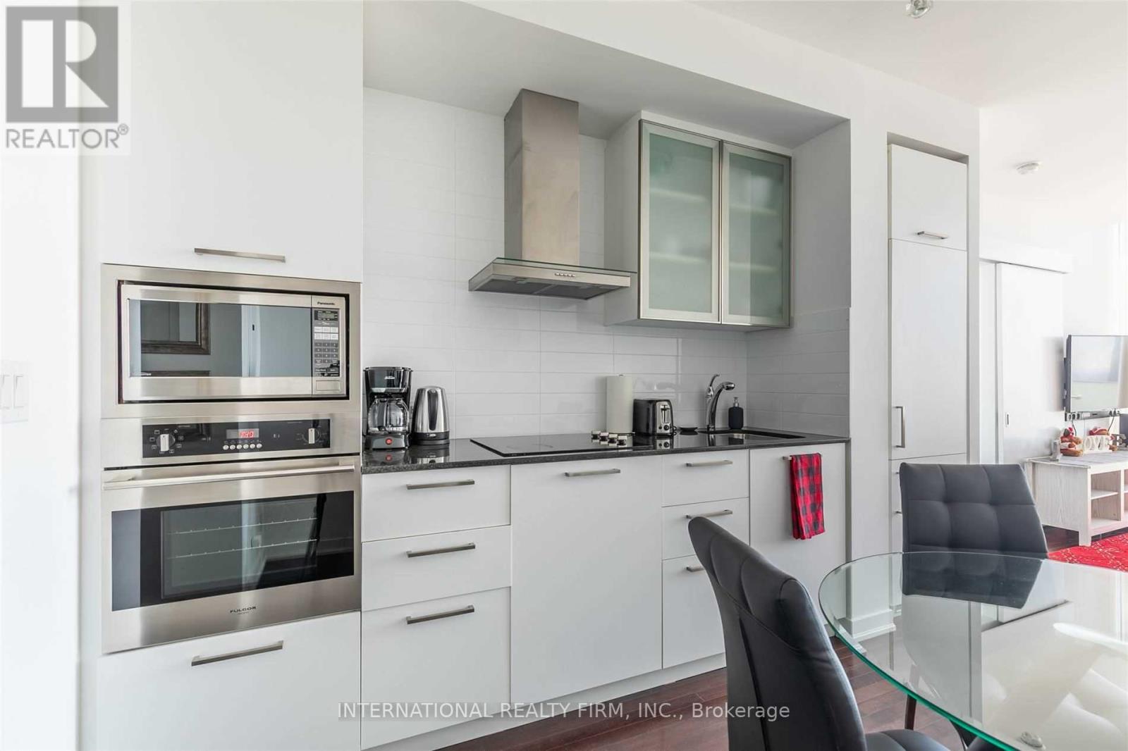 6707 - 14 York Street, Toronto, Ontario  M5J 2Z2 - Photo 11 - C13012850