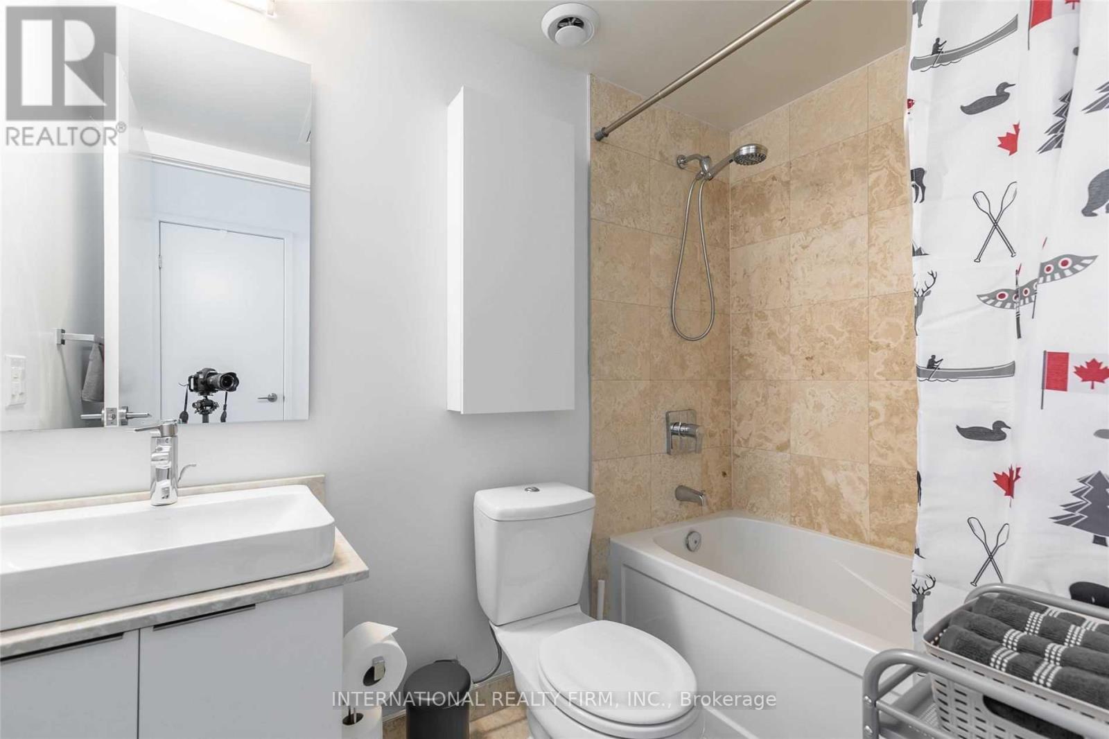 6707 - 14 York Street, Toronto, Ontario  M5J 2Z2 - Photo 13 - C13012850