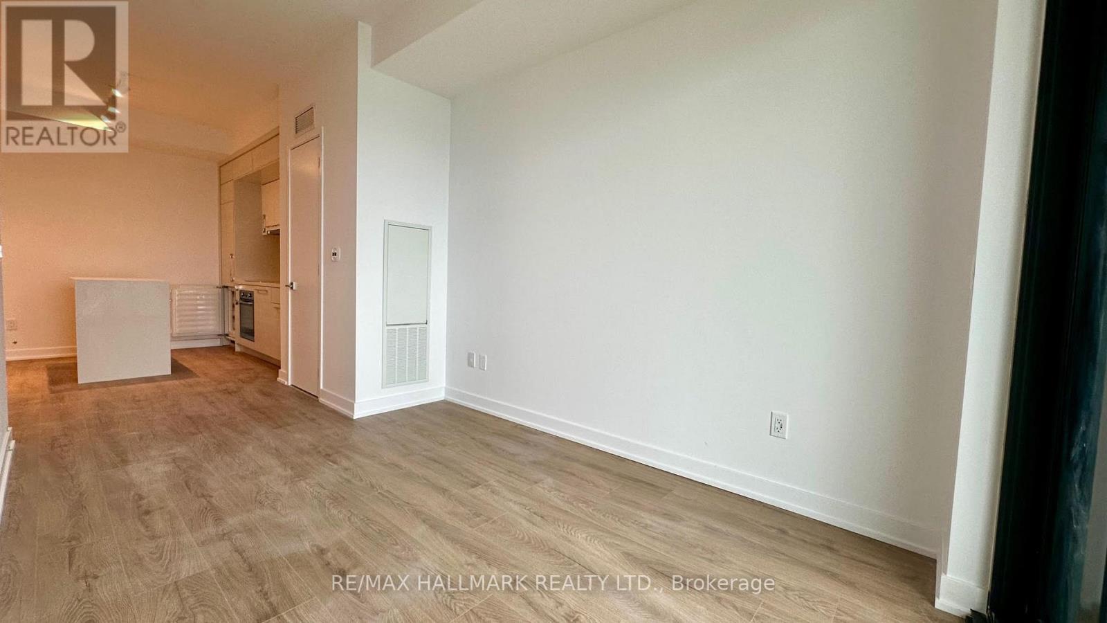 1605 - 29 Green Trail Court, Toronto, Ontario  M2K 0J9 - Photo 6 - C13012912