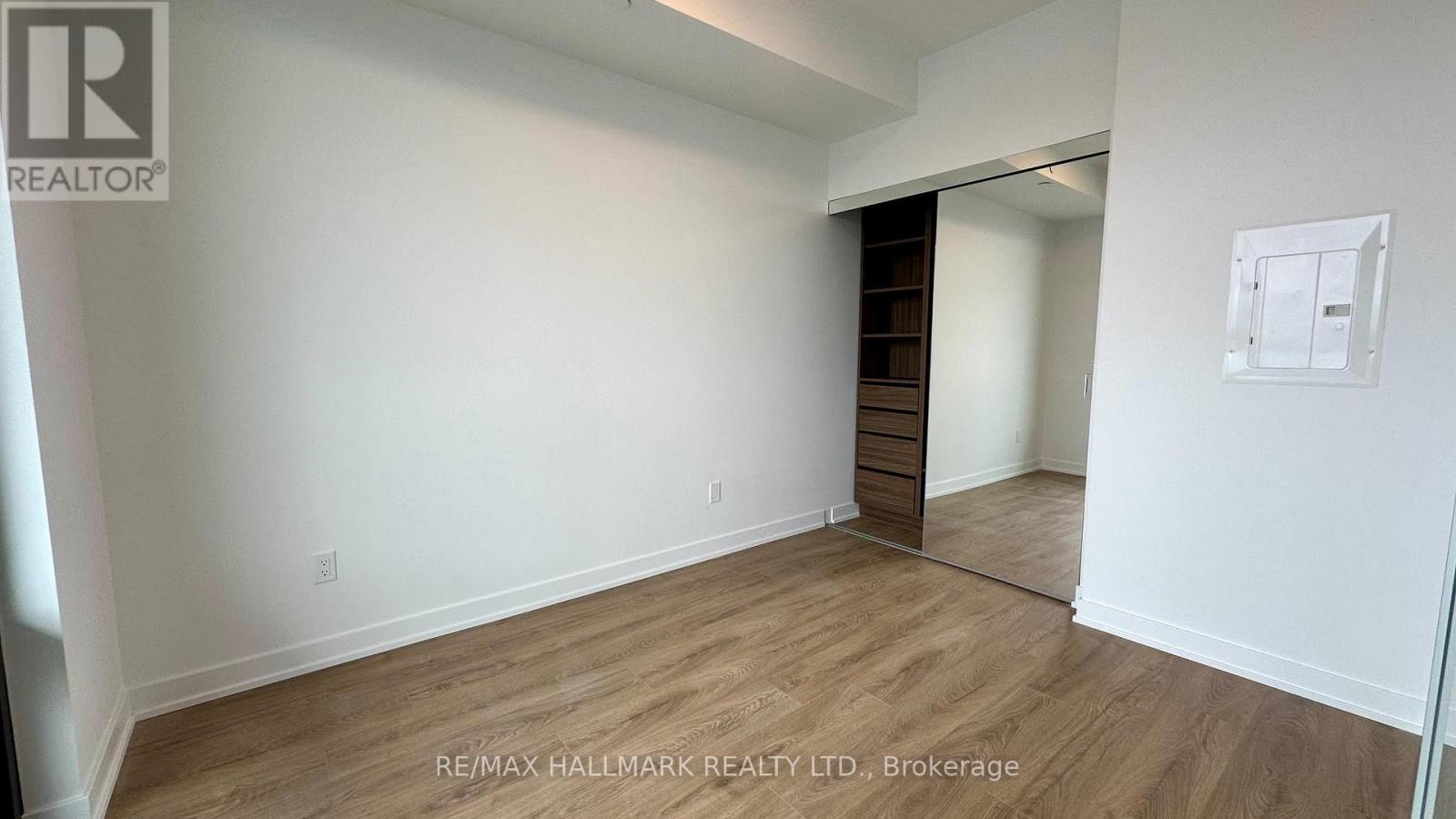 1605 - 29 Green Trail Court, Toronto, Ontario  M2K 0J9 - Photo 8 - C13012912