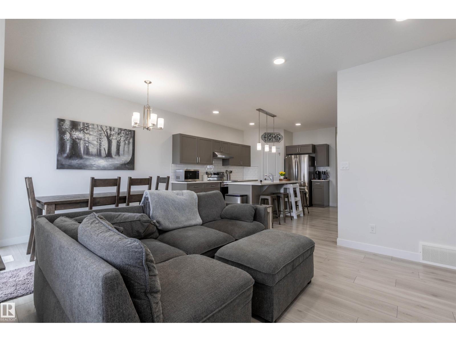 10706 99 St, Morinville, Alberta  T8R 2R8 - Photo 13 - E4482851