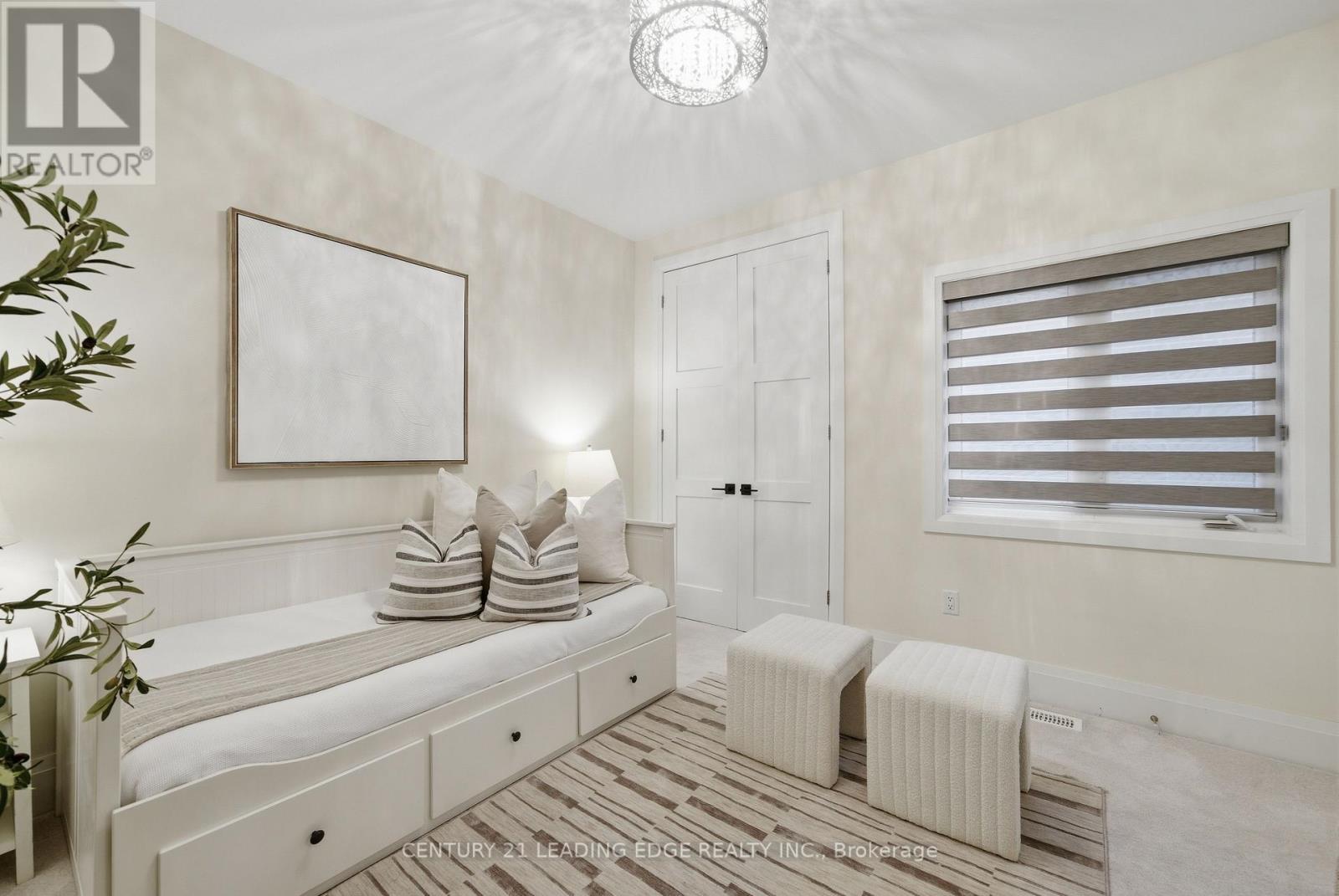 47 Priory Drive, Whitby, Ontario  L1P 0L1 - Photo 23 - E13012694