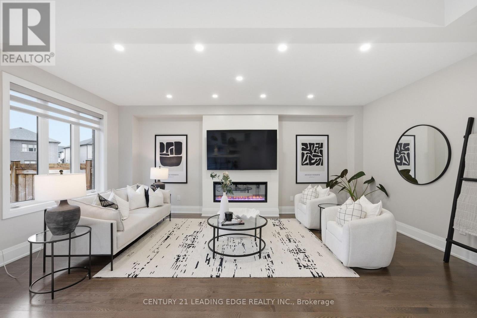 47 Priory Drive, Whitby, Ontario  L1P 0L1 - Photo 9 - E13012694