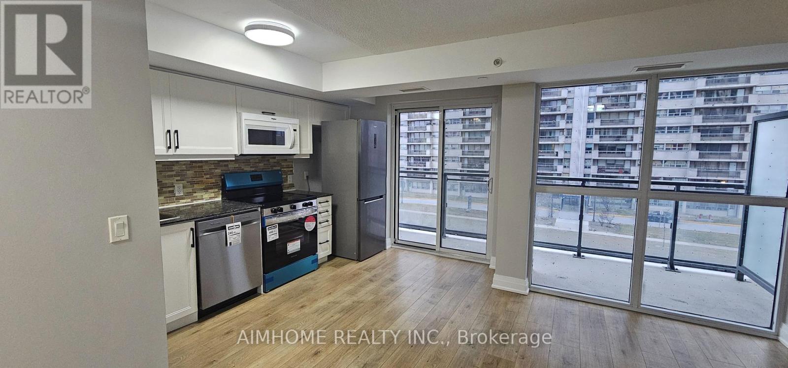 306 - 30 Meadowglen Place, Toronto, Ontario  M1G 0A6 - Photo 11 - E13012812