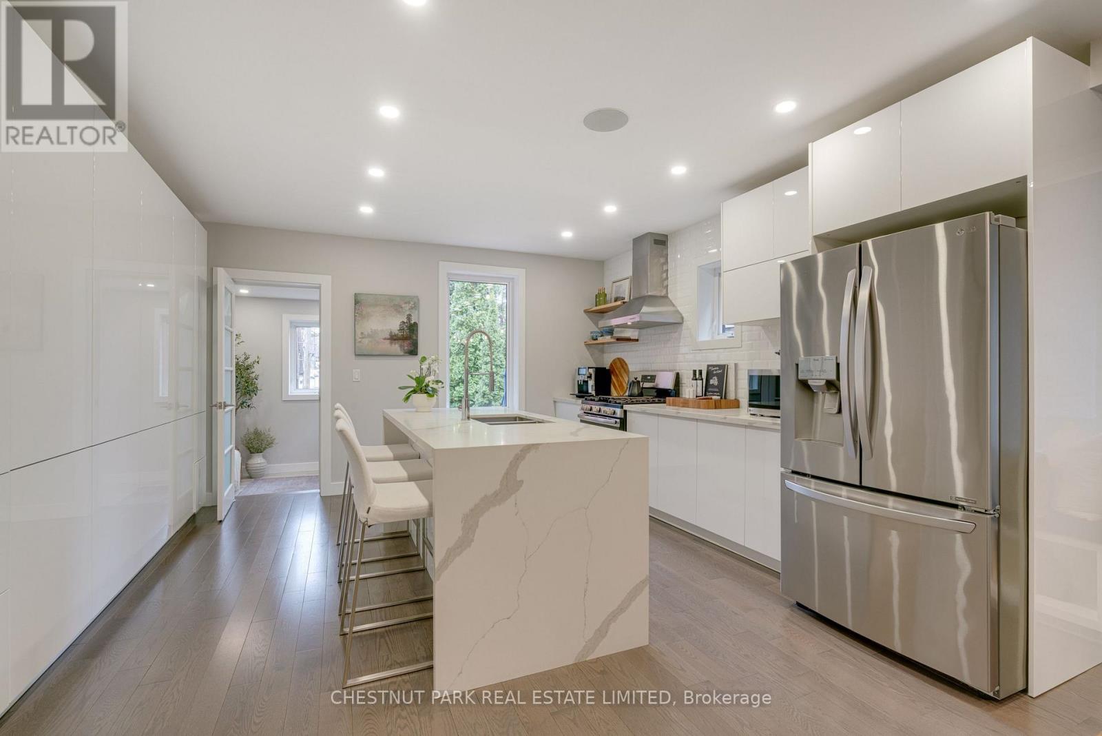 87 Bowmore Road, Toronto, Ontario  M4L 3J1 - Photo 13 - E13012816