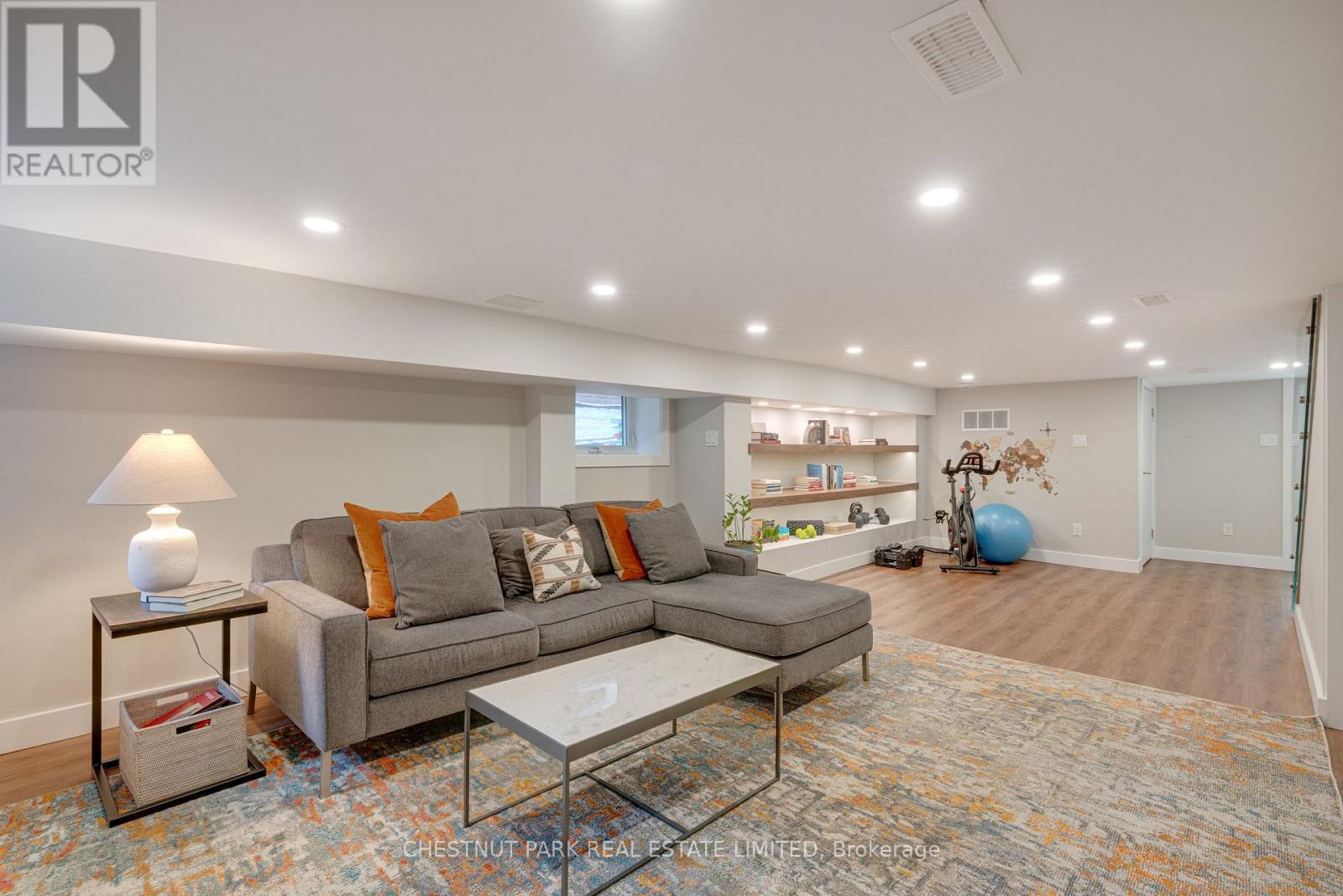 87 Bowmore Road, Toronto, Ontario  M4L 3J1 - Photo 33 - E13012816