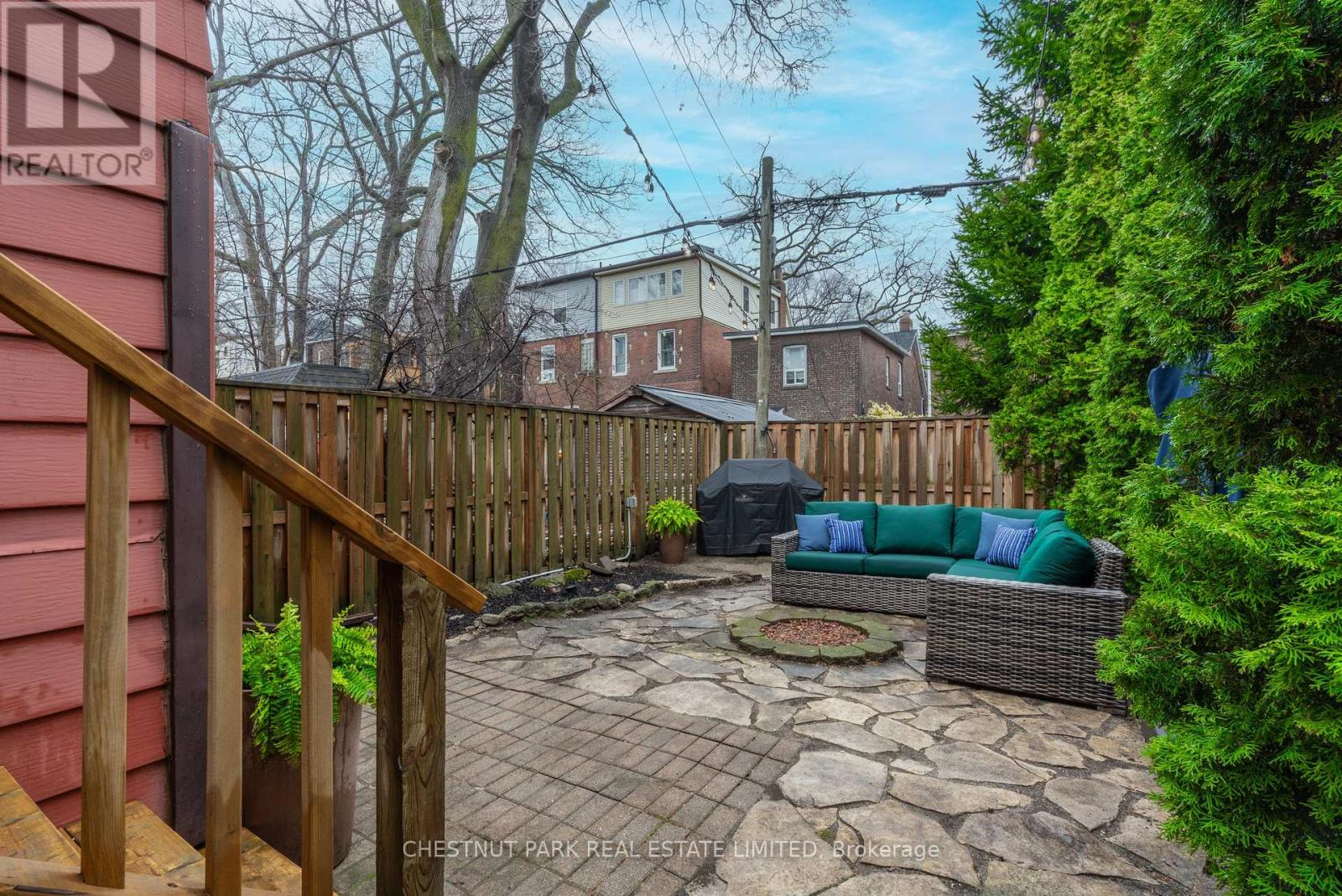 87 Bowmore Road, Toronto, Ontario  M4L 3J1 - Photo 36 - E13012816