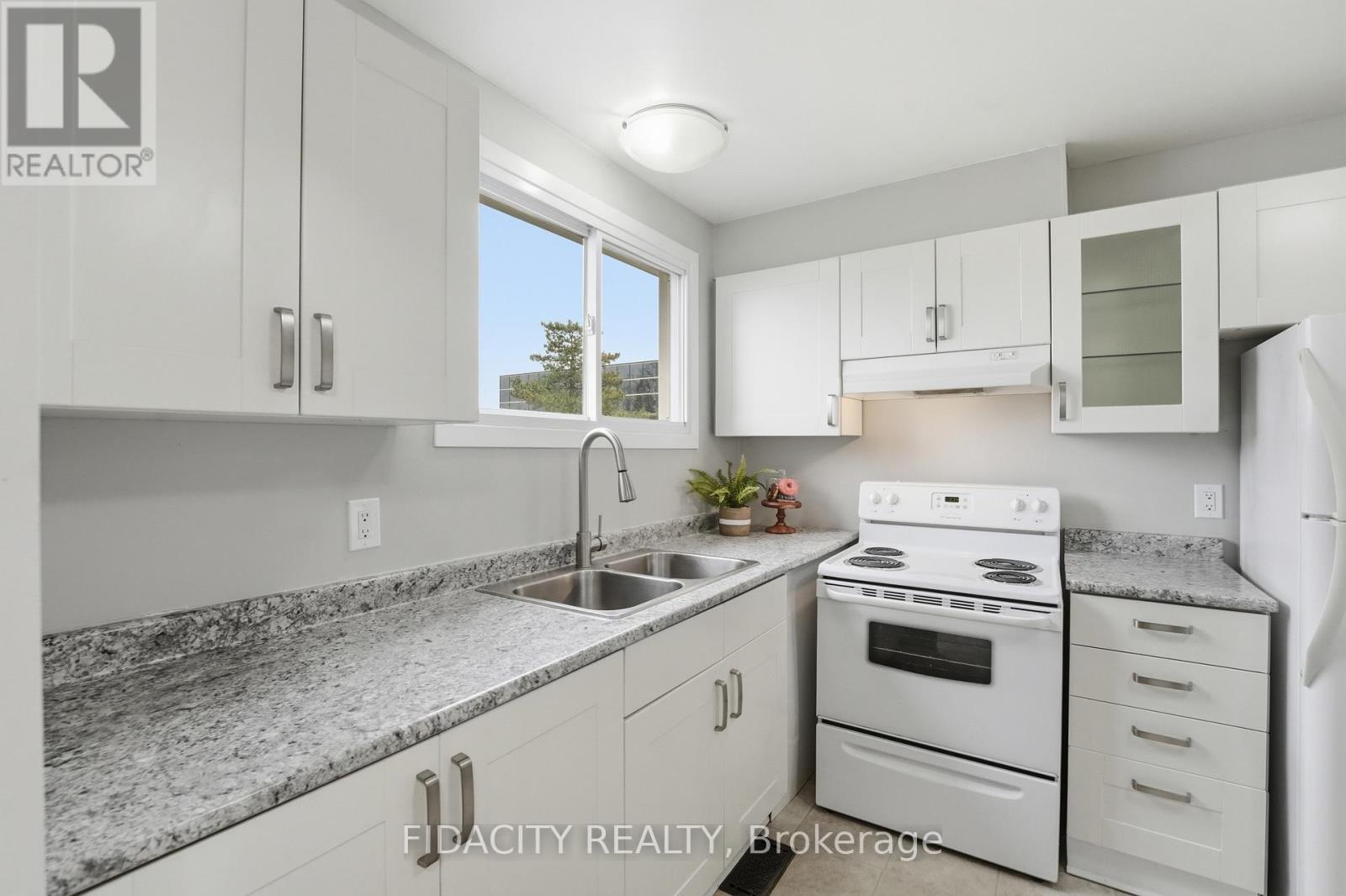 31 - 16 Glencoe Street, Ottawa, Ontario  K2H 8S6 - Photo 6 - X13012704